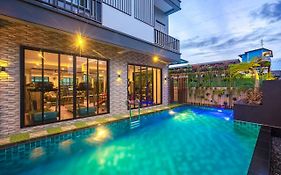 Penyos Residence 3*